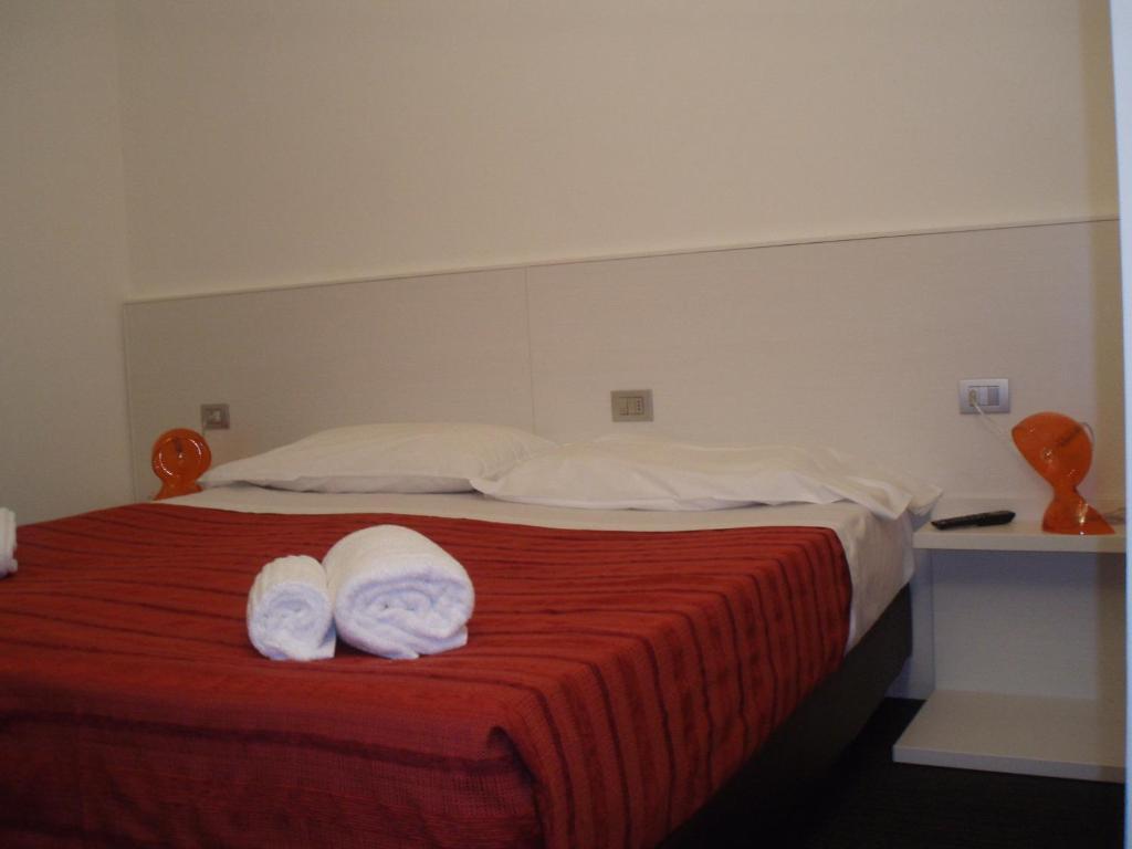 Hotel Firenze Saronno Camera foto